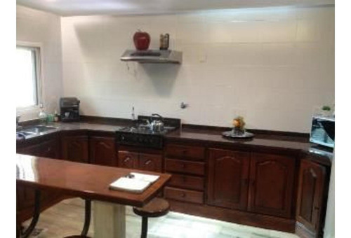 Imagen 5 de 12 de Casa Con 3 Dormitorios + Depto. Independiente Con 2 Dorm.