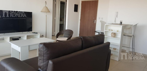 Imagen 8 de 30 de Departamento En Alquiler Temporario 2 Ambientes Unica Vista Al Río - Cochera - Olivos