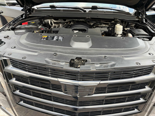 Cadillac Escalade Maximo Equipo 4x4