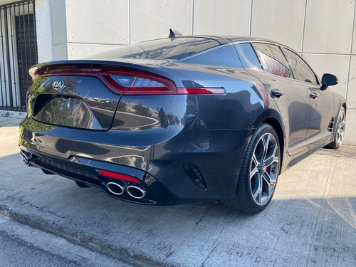 Imagen 5 de 11 de Kia Stinger 2020 3.0 V6 Gt
