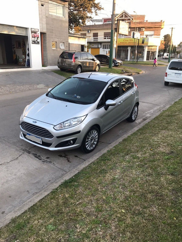 Imagen 1 de 7 de Ford Fiesta Kinetic Se