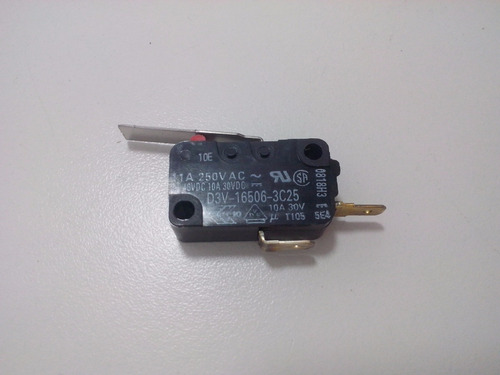 Interruptor Ação Instantânea Omron D3v-16506-3c25 250v 11a (Usado)