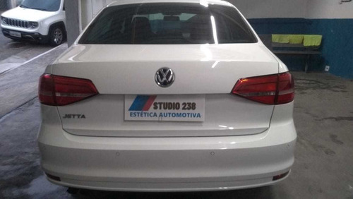 Imagem 8 de 15 de Volkswagen Jetta 2015 2.0 Comfortline Flex Aut 4p