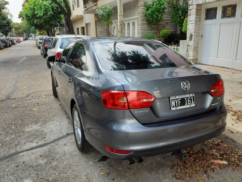 Volkswagen Vento 2.5 Luxury 170cv