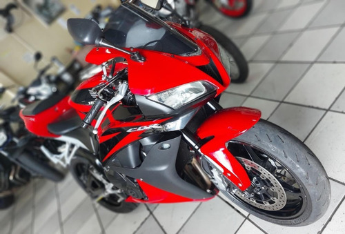 Imagem 10 de 15 de Honda Cbr600rr