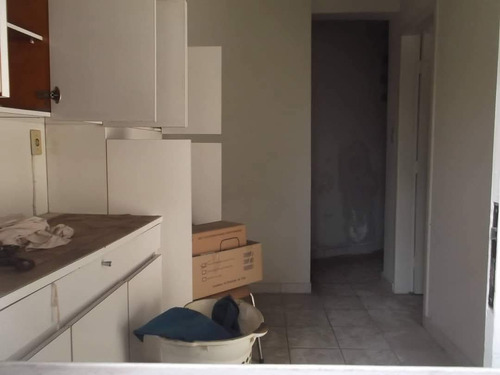 Sobrado 160 M2 4 Dorm. 1 Suite 2 Vagas Cob. Bem Localizado!