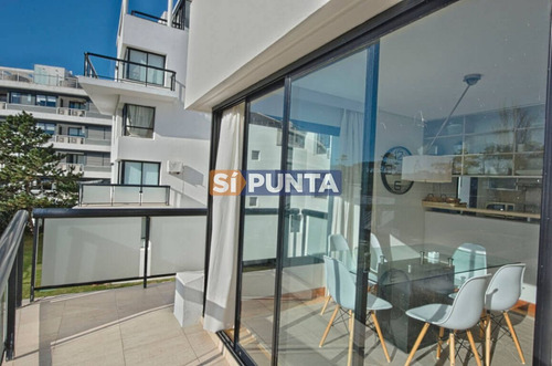 Imagen 8 de 18 de Apartamento De 3 Dormitorios En Playa Brava
