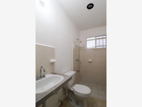 Imagen 4 de 8 de Casa Sola En Renta Los Almendros