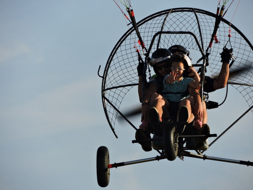 Imagen 3 de 10 de Vuelo Bautismo En Paratrike + Wentu + Instructor Federado