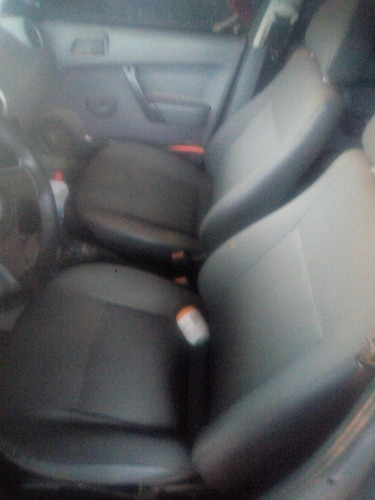 Volkswagen Gol 2008 1.0 Trend Total Flex 5p