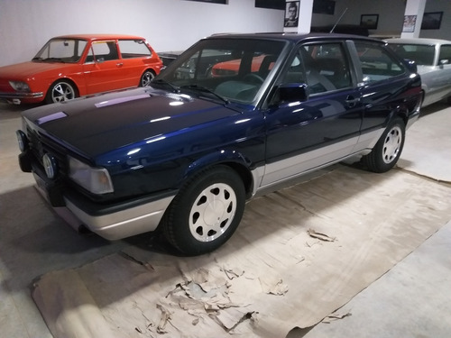 Imagem 6 de 15 de Gol Gti 2.0 Azul Mônaco Carangas Garage