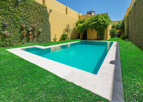 Venta Casa En Piñeyro Sobre Lote Propio