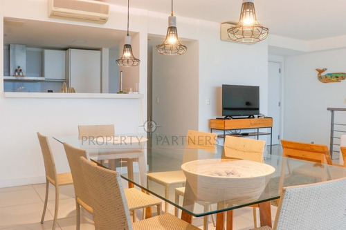 Imagen 7 de 27 de Espectacular Apartamento, Con Hermosa Vista Y Patio Propio.