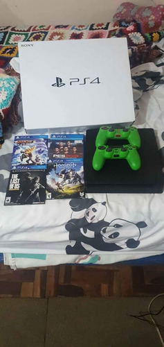 Ps4 De 1tbn Con Dos Controles