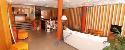 Hotel - Planta Baja Y 5 Pisos