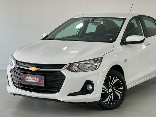 Chevrolet Onix SEDAN Plus LT 1.0 12V Flex 4p Mec.