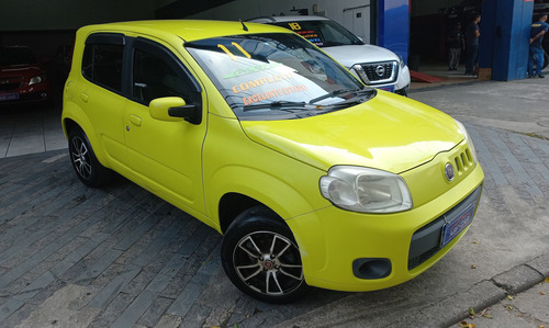 Fiat Uno Uno Vivace 1.0 8V (Flex) 4p