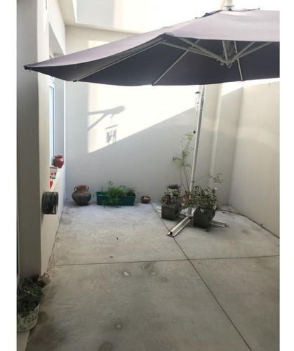 Imagen 12 de 14 de Oportunidad Departamento Con Patio Y Cochera