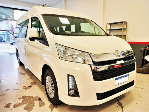 Imagen 5 de 15 de Toyota Hiace 2.8 Tdi Commuter 6at 14a Ideal Para Tu Empresa