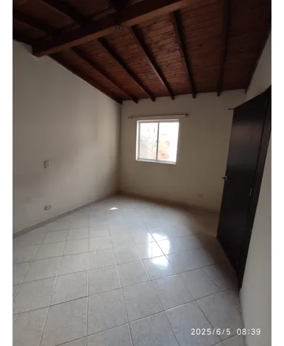 Casa Para Arriendo En Envigado - Las Flores