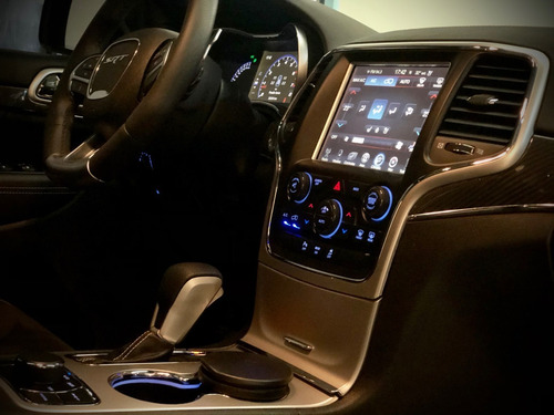 Jeep Grand Cherokee Srt 2016 Autodrive