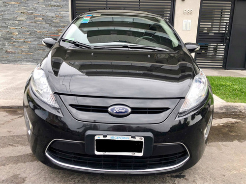 Ford Fiesta Kinetic Design 1.6 120cv Titanium Año 2012 Nuevo