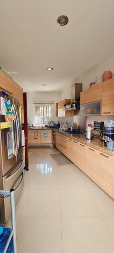 Imagen 16 de 30 de Casa En Venta En Jurica Un Solo Piso