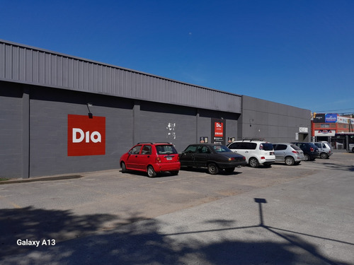 Venta Local 2000 M2 S/ 5500 M2 De Terreno