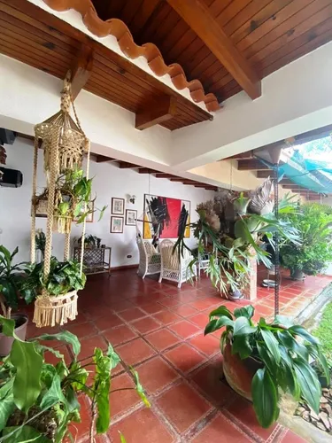 Casa - Las Guamas - 300 Mts2