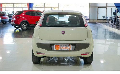 Fiat Punto 1.6 ESSENCE 16V FLEX 4P AUTOMATIZADO