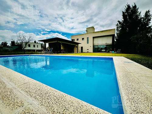 Casa En El Principado Venta