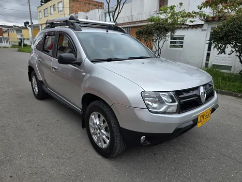 Renault Duster Expressión 2.0 4x4 MT 2017
