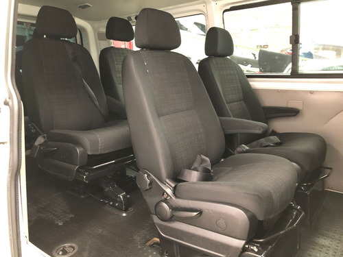 Imagen 6 de 13 de Volkswagen Transporter Td 9 Pas 2016