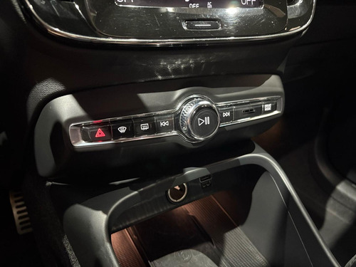 Volvo XC40 Xc 40 T5 R-design