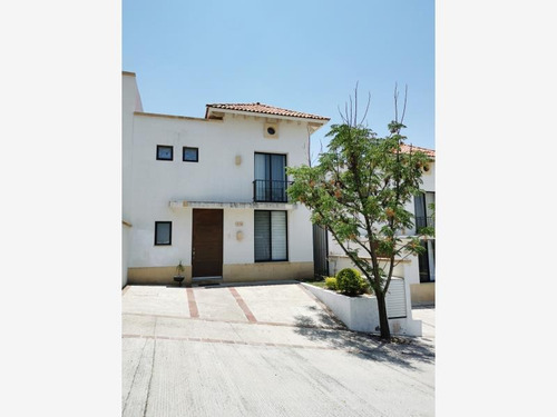 Imagen 2 de 12 de Casa Sola En Venta Lomas Del Pedregal