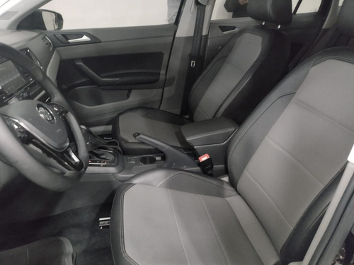 Imagem 13 de 17 de Volkswagen Virtus