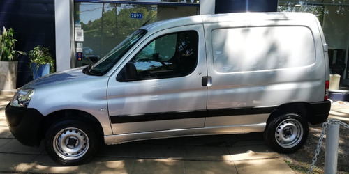 Imagen 4 de 25 de Peugeot Nuevo Partner Confort Hdi Am23.5 Aa