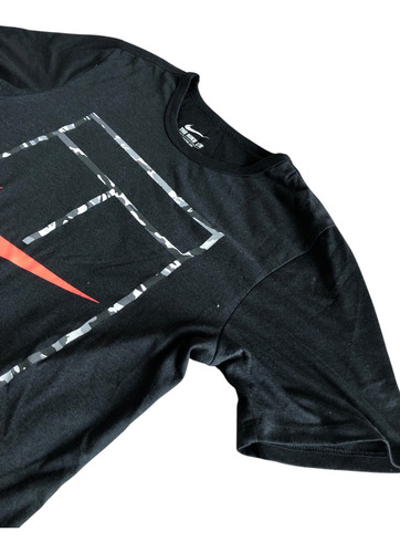 Remera Nike Court Negra (Usado)