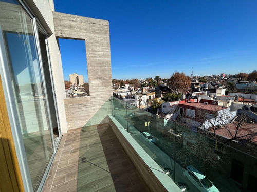 Imagen 17 de 30 de Duplex 3 Amb A Estrenar Con Patio Y Parrilla