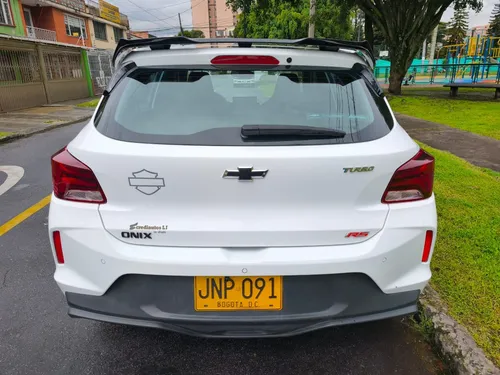 Chevrolet Onix 1.0T Rs Mt