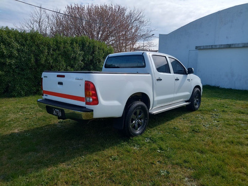 Imagen 13 de 13 de Toyota Hilux Dx 2.5td 4x2 2011