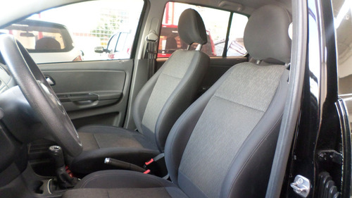 Volkswagen Fox 1.6 Mi 8v Flex 4p Manual