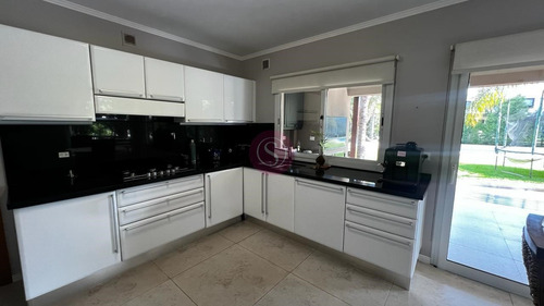 Casa En Venta En Villa Olivos, Garin, Escobar