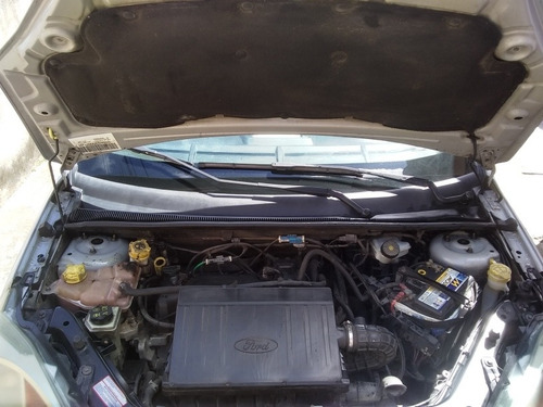 Imagem 12 de 13 de Ford Fiesta 2012 1.0 Flex 5p