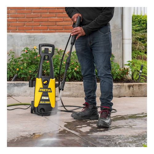 Imagen 4 de 9 de Hidrolavadora eléctrica Pretul HILA-1800P amarilla/negro de 1500W con 12.4MPa de presión máxima 127V - 60Hz