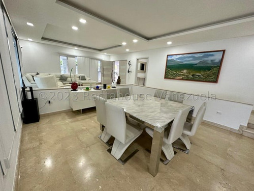 Se Vende Casa En La Lagunita Country Club Mls #23-31321