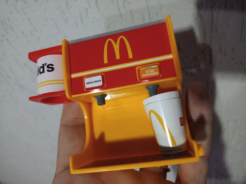 Miniatura Máquina De Bebida Com Apenas 1 Copo Usado (Usado)