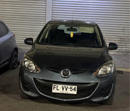 Vendo Auto Mazda 2 Sport Vehículo De Compañía De Seguros En