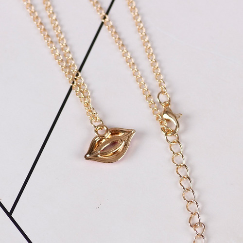 Collar De Labios Besos Novia Mujer Dama Dije