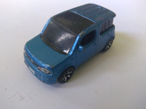 Matchbox 1/64 Diecast Metro Rides Blue Nissan Cube